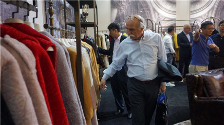 2016海宁中国皮革、裘皮服装展开幕(图1)