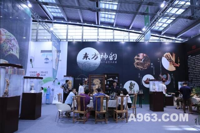 绿色展未来是什么颜色 绿中见分晓(图1) 绿色展未来是什么颜色 绿中见分晓(图1)