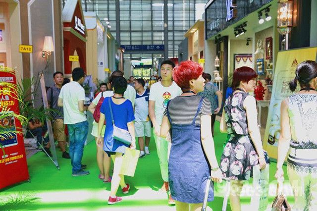 绿色展未来是什么颜色 绿中见分晓(图2) 绿色展未来是什么颜色 绿中见分晓(图2)
