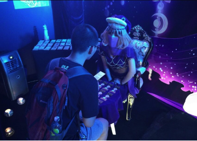 腾讯动漫占卜展位亮相第十二届CCG 星漫奖次元力爆发！