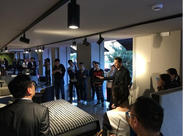 慕思床垫米兰展会发布2016新品系列(图3) 慕思床垫米兰展会发布2016新品系列