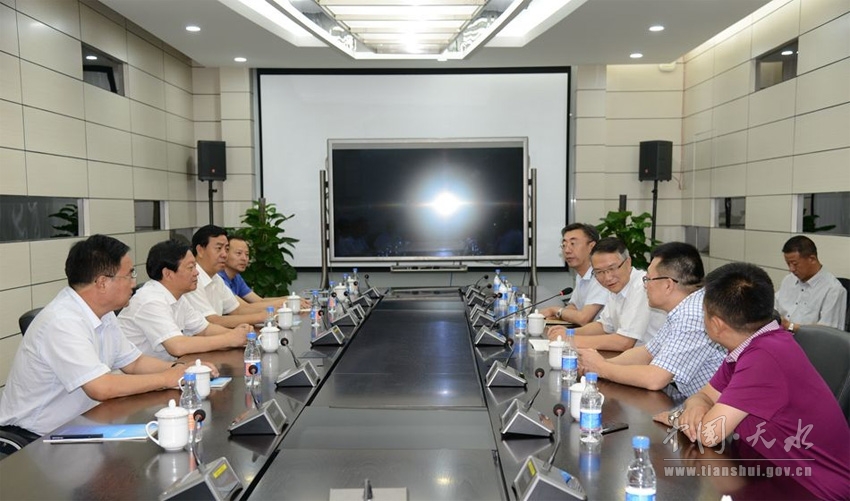 甘肃万维公司智慧城市展厅杨维俊进行考察(图3)