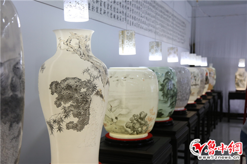 “探班”陶博会布展现场 国瓷、琉璃闪耀展厅(图3)
