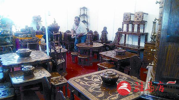 境外展区参展商品受消费者青睐(图2) 355327_永良印度花梨木家具.jpg