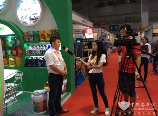 龙蟠科技亮相第八届重庆国际润滑油展(图2)