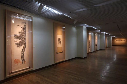 国美青瓷书画丝绸展吸引G20嘉宾目光(图2)