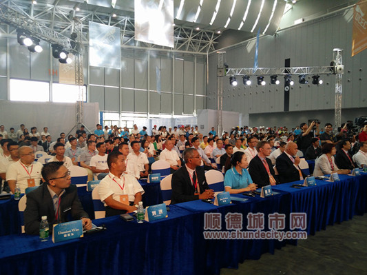 潭洲国际会展中心今日正式启用！(图1)